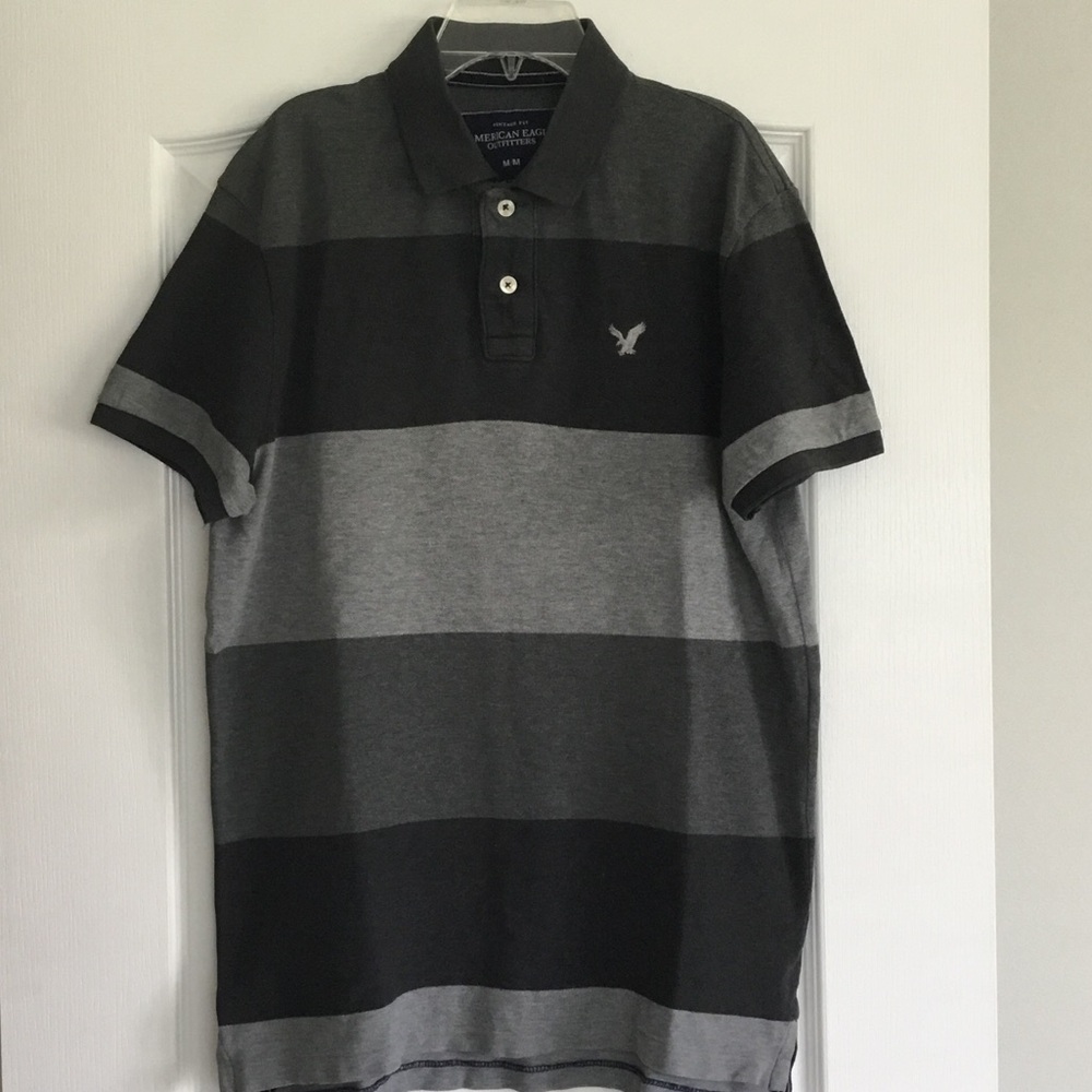AMERICAN EAGLE OUTFITTERS Men’s Black and Gray Polo Shirt - size M